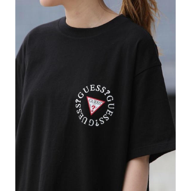 GUESS?限定Tシャツ 黒 2