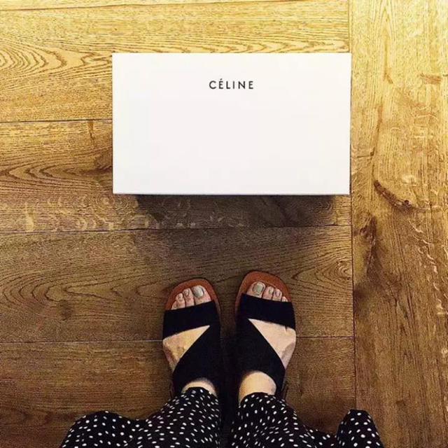 celine(セリーヌ)のセリーヌ サンダル 37.5 レディースの靴/シューズ(サンダル)の商品写真