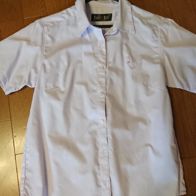 EASTBOY(イーストボーイ)のイーストボーイ シャツ レディースのトップス(シャツ/ブラウス(半袖/袖なし))の商品写真