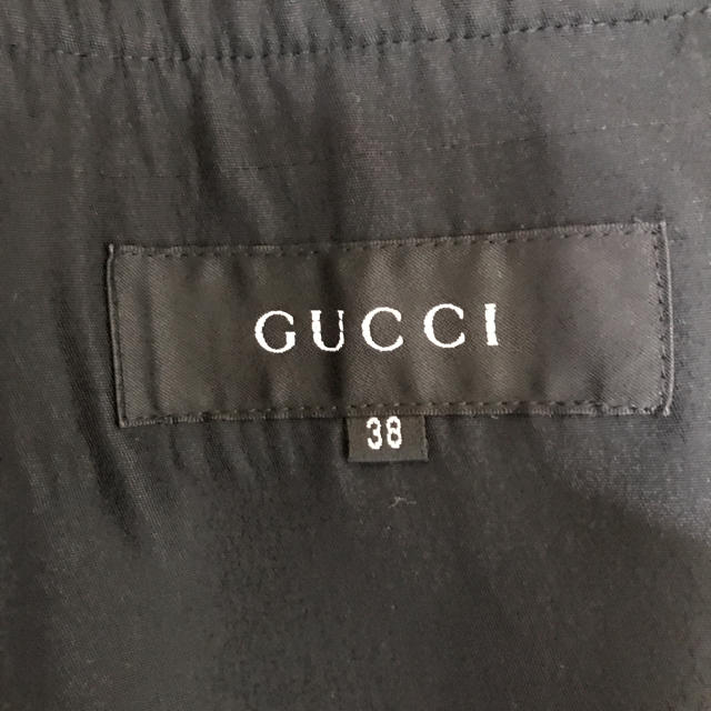 Gucci(グッチ)の美品本物 GUCCIのテーラードジャケット ブラック38 レディースのジャケット/アウター(テーラードジャケット)の商品写真