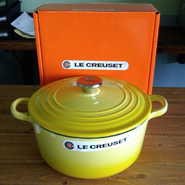 LE CREUSET - ル・クルーゼ ココットロンド22センチ イエローの通販 by びあんき's shop｜ルクルーゼならラクマ