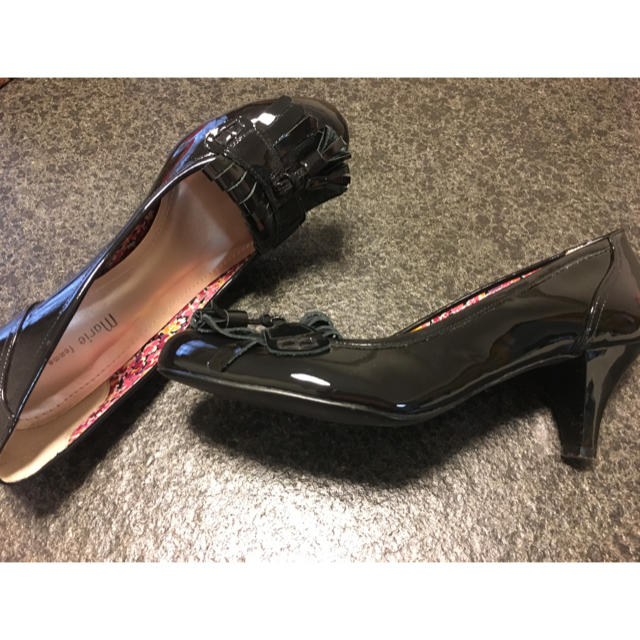 Marie femme(マリーファム)の☆Marie エナメルパンプス 23.5cm☆ レディースの靴/シューズ(ハイヒール/パンプス)の商品写真