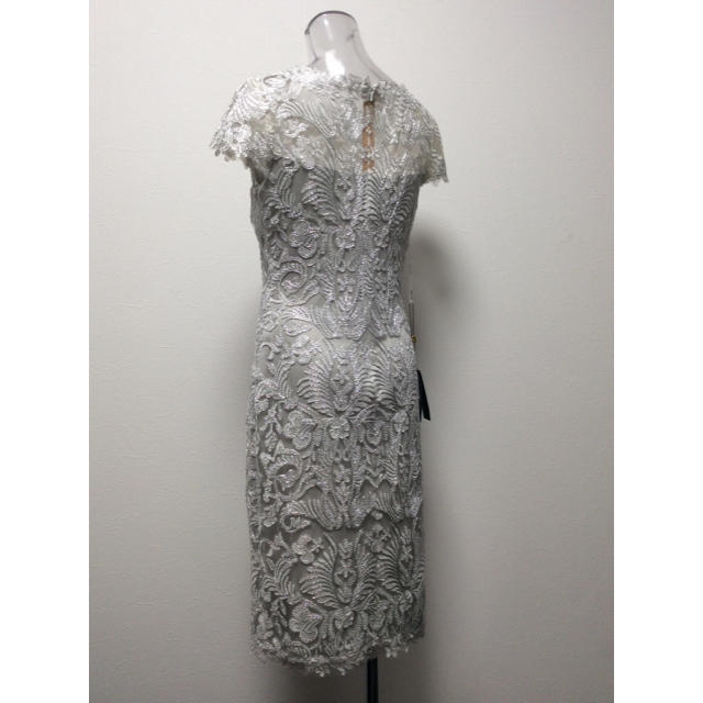 Tadashi Shoji セレブ愛用♪人気カラー♪ 新品タグあり♪ 64