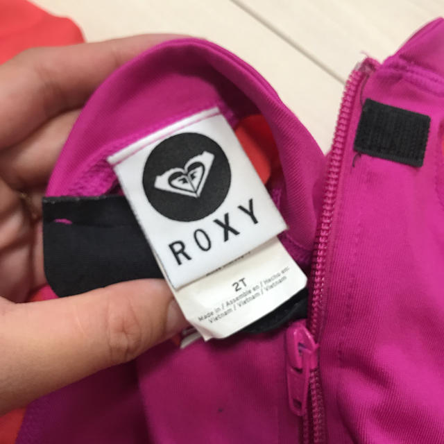 Roxy(ロキシー)のROXY 水着 ２T 80 サイパン購入 キッズ/ベビー/マタニティのキッズ服女の子用(90cm~)(水着)の商品写真