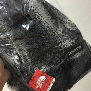 シュプリーム(Supreme)の supreme the north face コーチジャケット&バックパック(その他)