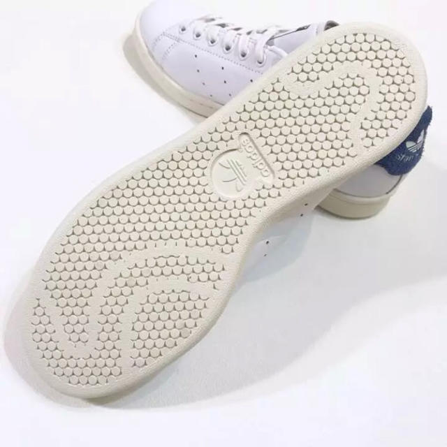 adidas(アディダス)のadidas stansmith W アディダス スタンスミス T49 レディースの靴/シューズ(スニーカー)の商品写真