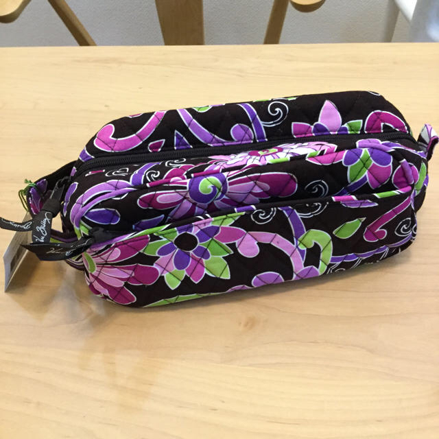 Vera Bradley(ヴェラブラッドリー)の【未使用】vera bradley ポーチ レディースのファッション小物(ポーチ)の商品写真