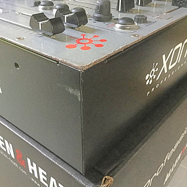 英国製 ALLEN&HEATH XONE92