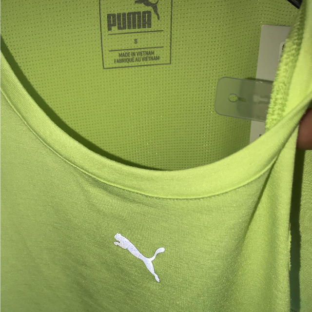 PUMA(プーマ)のプーマ　ランニングシャツ　蛍光グリーンS　定価4400円　514887 スポーツ/アウトドアのランニング(ウェア)の商品写真
