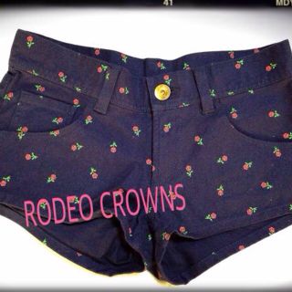 ロデオクラウンズ(RODEO CROWNS)のRODEOCROWNS♡花柄ショーパン(ショートパンツ)