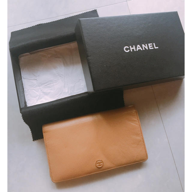 CHANEL(シャネル)のCHANEL シャネル 長財布 ココボタン 箱あり レディースのファッション小物(財布)の商品写真