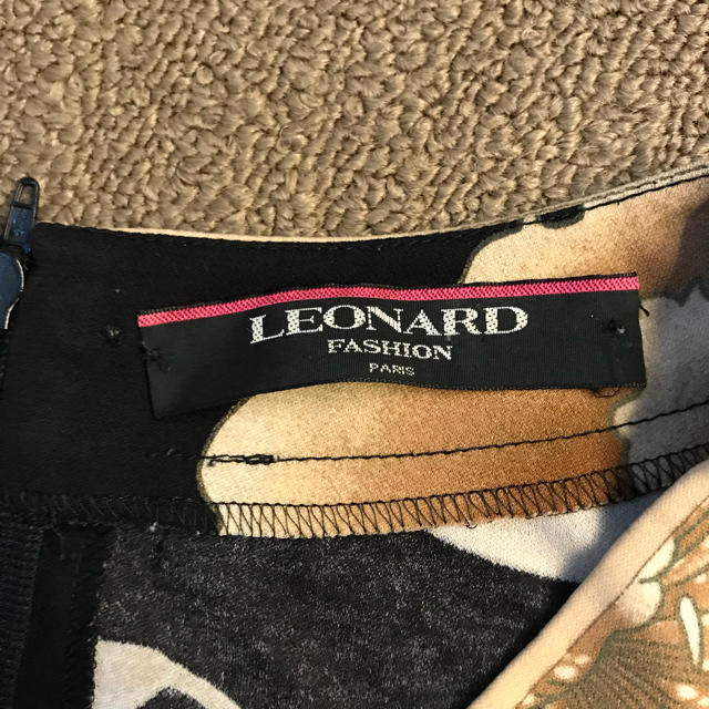 LEONARD(レオナール)のLEONARD カットソー レディースのトップス(カットソー(半袖/袖なし))の商品写真