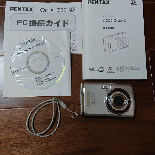 PENTAX(ペンタックス)のデジカメPENTAX optio E60 シルバー スマホ/家電/カメラのカメラ(コンパクトデジタルカメラ)の商品写真