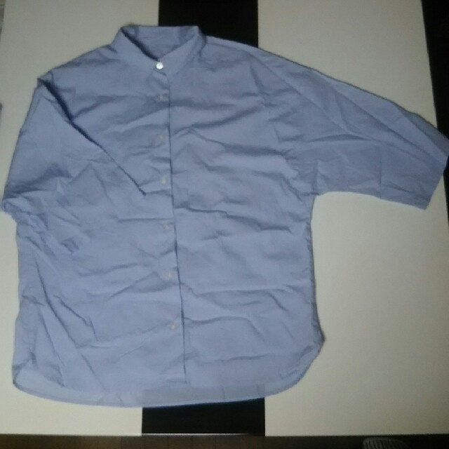 GU(ジーユー)のシャツ   レディースのトップス(シャツ/ブラウス(半袖/袖なし))の商品写真