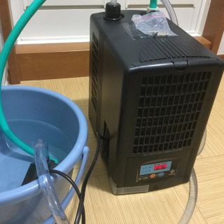 水槽用クーラー ゼンスイ ZC-100 難有りの通販 by n_achang's 水槽用クーラー ゼンスイ ZC-100 難有りの通販 by n_achang's