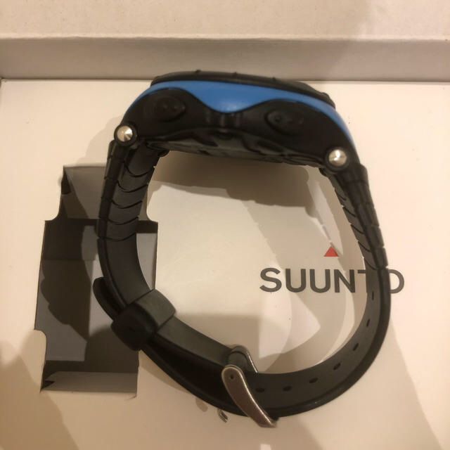 SUUNTO(スント)の最終値下げ 美品 スント ベクター ライトブルー メンズの時計(腕時計(デジタル))の商品写真