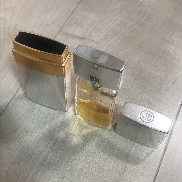 CHANEL(シャネル)のCHANEL アリュール 7.5ml コスメ/美容の香水(香水(女性用))の商品写真