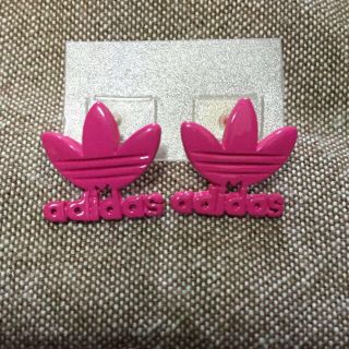 アディダス(adidas)のadidas ロゴピアス(ピアス)