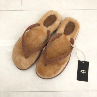 アグ(UGG)のUGGビーチサンダルフラッフィーアグビーサン23ファー(サンダル)