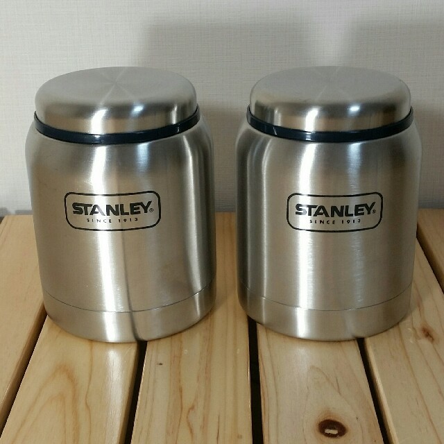 Stanley(スタンレー)の2個セット！【新品　未使用】スタンレー　真空フードジャー　0.41L　シルバー スポーツ/アウトドアのアウトドア(食器)の商品写真