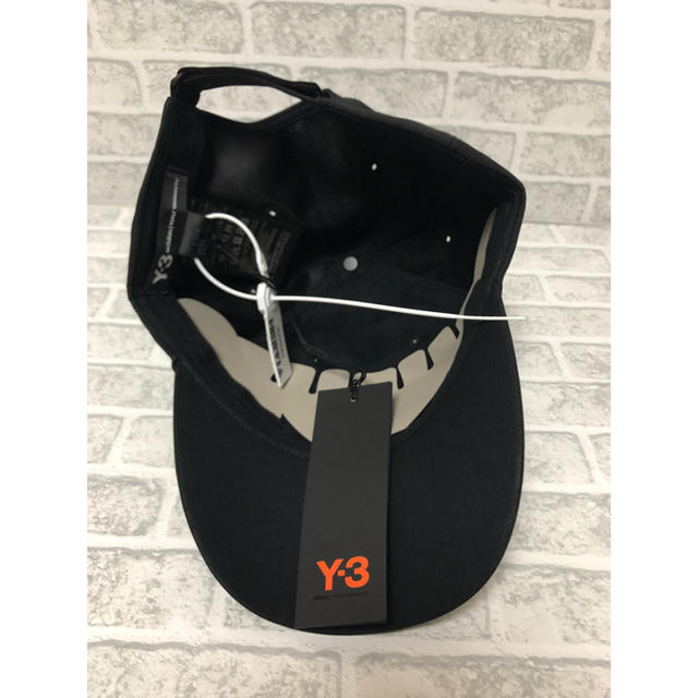 Y-3(ワイスリー)のY-3 LUX CAP ブラック キャップ メンズの帽子(キャップ)の商品写真