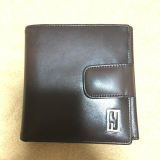 フェンディ(FENDI)のFENDI 二つ折り財布(折り財布)