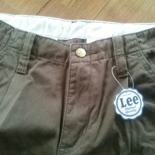 リー(Lee)の【新品】Lee クロップドパンツ☆(クロップドパンツ)