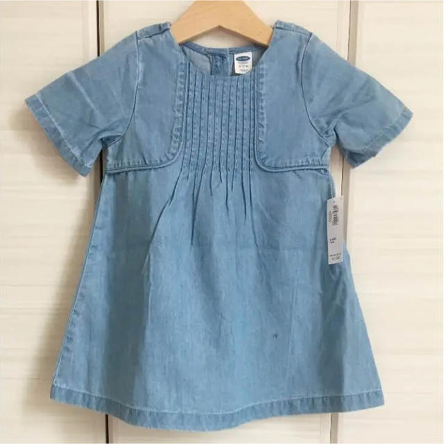 Old Navy(オールドネイビー)の新品♡old navy 75 デニム シャンブレー ワンピース キッズ/ベビー/マタニティのベビー服(~85cm)(ワンピース)の商品写真