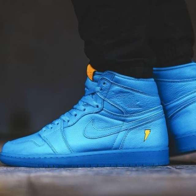 NIKE(ナイキ)のNIKE AIR JORDAN 1 RETRO HI OG G8RD 26.5 メンズの靴/シューズ(スニーカー)の商品写真