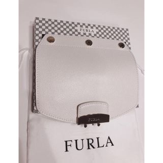 フルラ(Furla)のフルラ   メトロポリス カスタマイズ フラップ ホワイト(ショルダーバッグ)