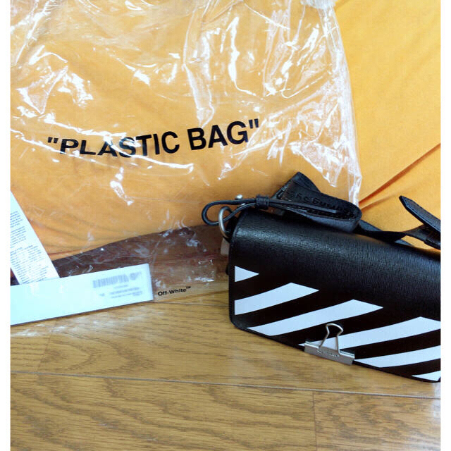 まとめ買い】 OFF-WHITE - ショルダーバッグ オフホワイト ショルダー