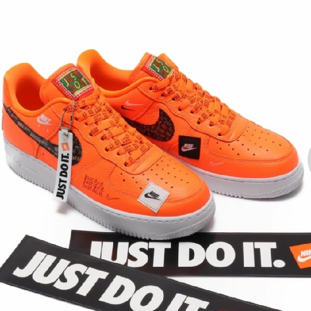 NIKE(ナイキ)のNIKE AIR FORCE 1 PREMIUM LOW JUST DO IT メンズの靴/シューズ(スニーカー)の商品写真