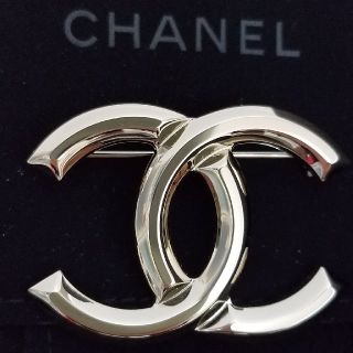 シャネル(CHANEL)のお値引きシャネルブローチ(ブローチ/コサージュ)