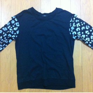 エモダ(EMODA)のEMODAアートレオパードTOPS♡(カットソー(長袖/七分))