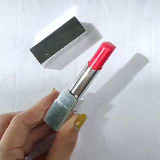 アールエムケー(RMK)のＲＭＫ　イレジスティブル　グローリップ チェリーレッド(口紅)