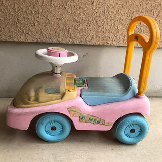 サンリオ ﾍﾞﾋﾞｰ 玩具 ﾊﾛｰｷﾃｨｰ 押し車の通販 By ゅづm M S Shop サンリオならラクマ