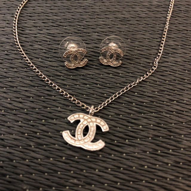 CHANEL ピアス ネックレス