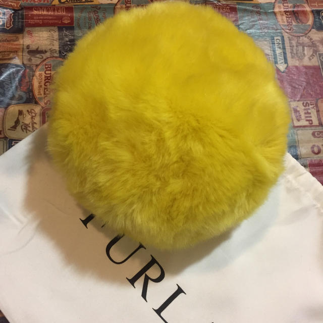 Furla(フルラ)のFURLA☆ファーポーチ レディースのファッション小物(ポーチ)の商品写真