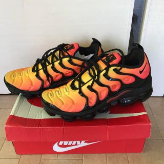 ナイキ(NIKE)のair vapor max plus オレンジ (スニーカー)