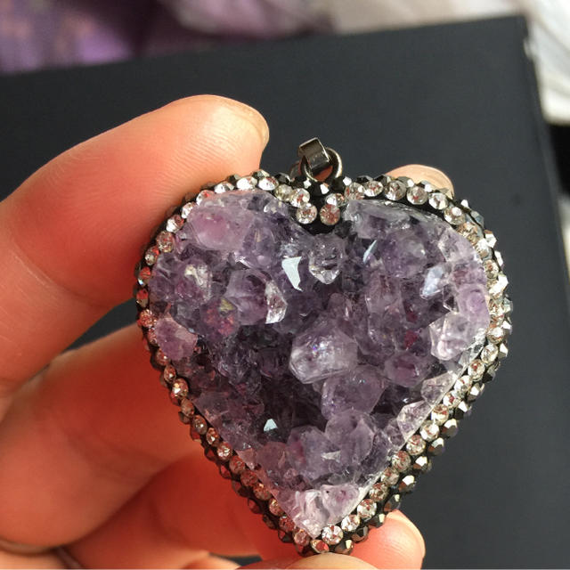 稀少な アメジスト紫水晶 ハート原石 ネックレス 1