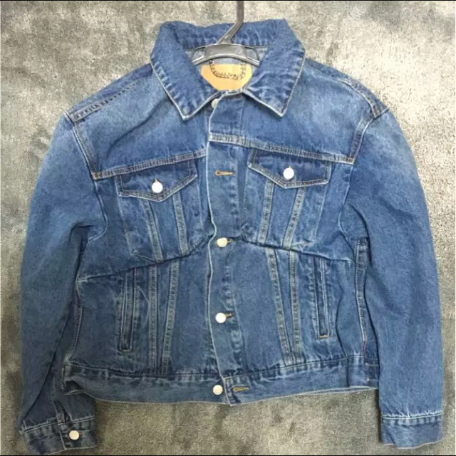 Gジャン/デニムジャケットBALENCIAGA Swing denim jacket