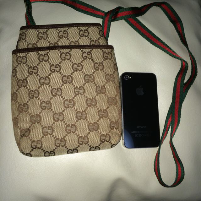 Gucci(グッチ)のGUCCI ショルダーバック レディースのバッグ(ショルダーバッグ)の商品写真