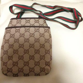 グッチ(Gucci)のGUCCI ショルダーバック(ショルダーバッグ)