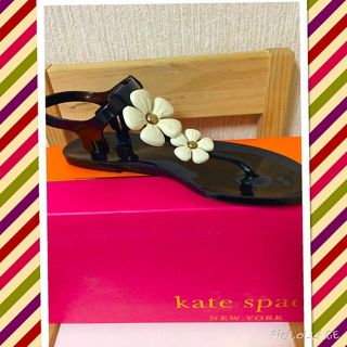 ケイトスペードニューヨーク(kate spade new york)のKATE SPADE お花ラバーサンダル(サンダル)