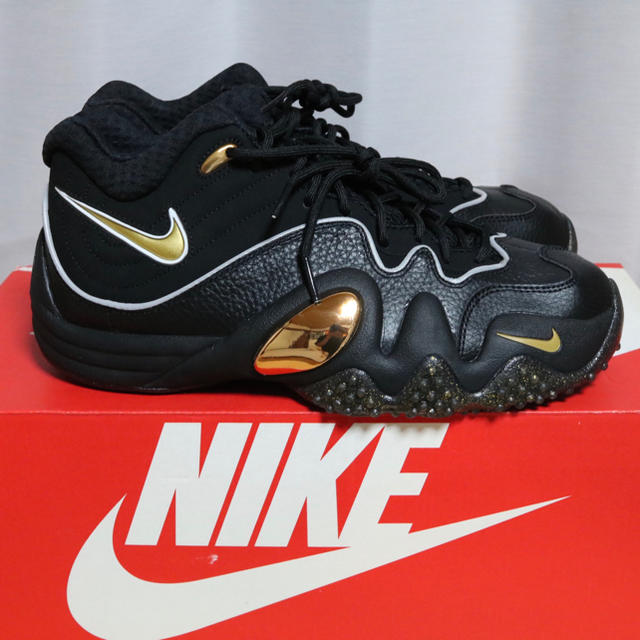 NIKE(ナイキ)のNike Zoom Uptempo V Premium 26.5cm メンズの靴/シューズ(スニーカー)の商品写真