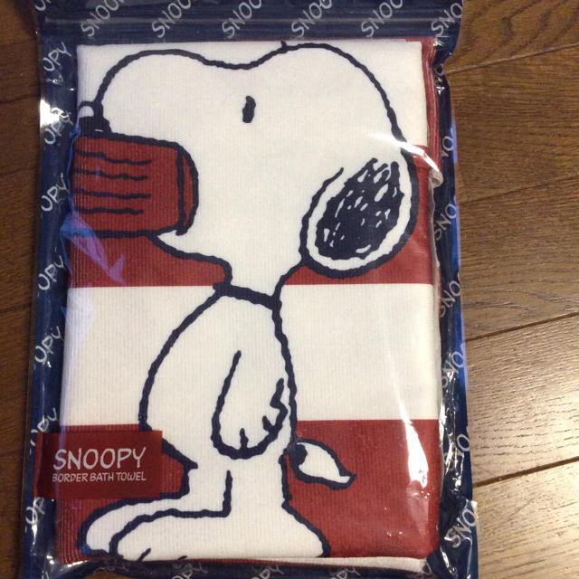 SNOOPY(スヌーピー)のスヌーピー ボーダーバスタオル インテリア/住まい/日用品の日用品/生活雑貨/旅行(タオル/バス用品)の商品写真