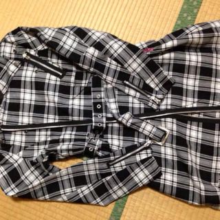 MAD(M∀D)(ジャケット/アウター)のフリマアイテム一覧 MAD(M∀D)(ジャケット/アウター)のフリマアイテム一覧