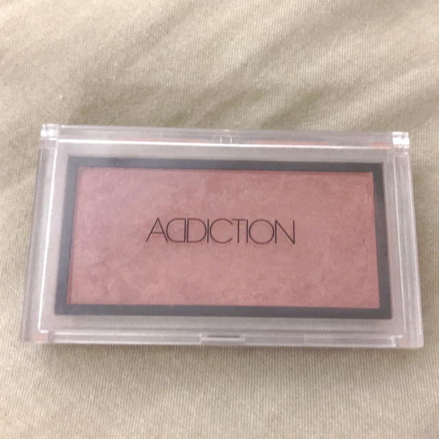 ADDICTION(アディクション)のADDICTION チーク コスメ/美容のベースメイク/化粧品(チーク)の商品写真