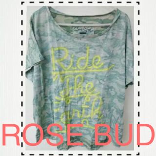 ローズバッド(ROSE BUD)のROSE BUD カモフラロゴTシャツ!(Tシャツ(半袖/袖なし))