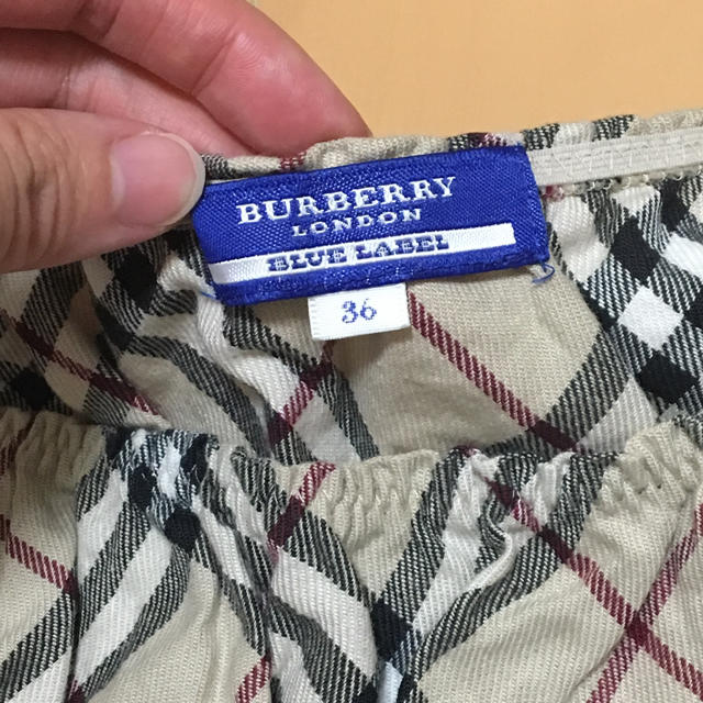 BURBERRY(バーバリー)のバーバリー ブルーレーベル レディースのトップス(Tシャツ(半袖/袖なし))の商品写真